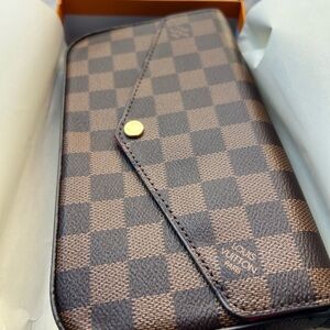 Checkered Wallet